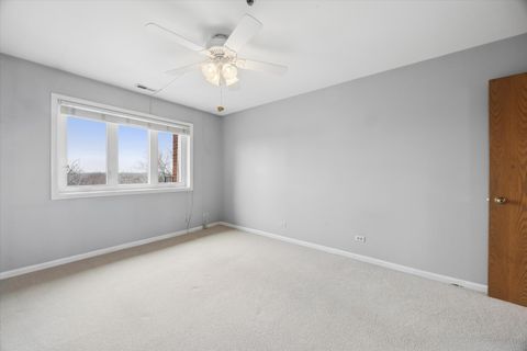 Tiny photo for 127 Acacia Circle #508, Indian Head Park, IL 60525 (MLS # 12573356)