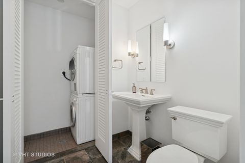 Tiny photo for 401 N Wabash Avenue #75E, Chicago, IL 60611 (MLS # 12425164)