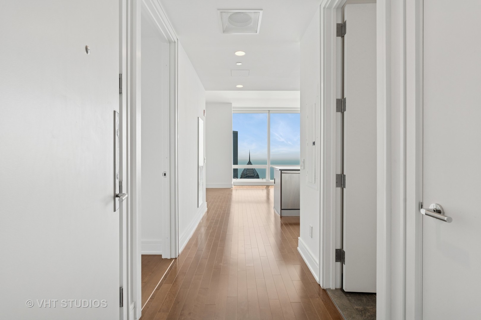 401 N Wabash Avenue 75-E