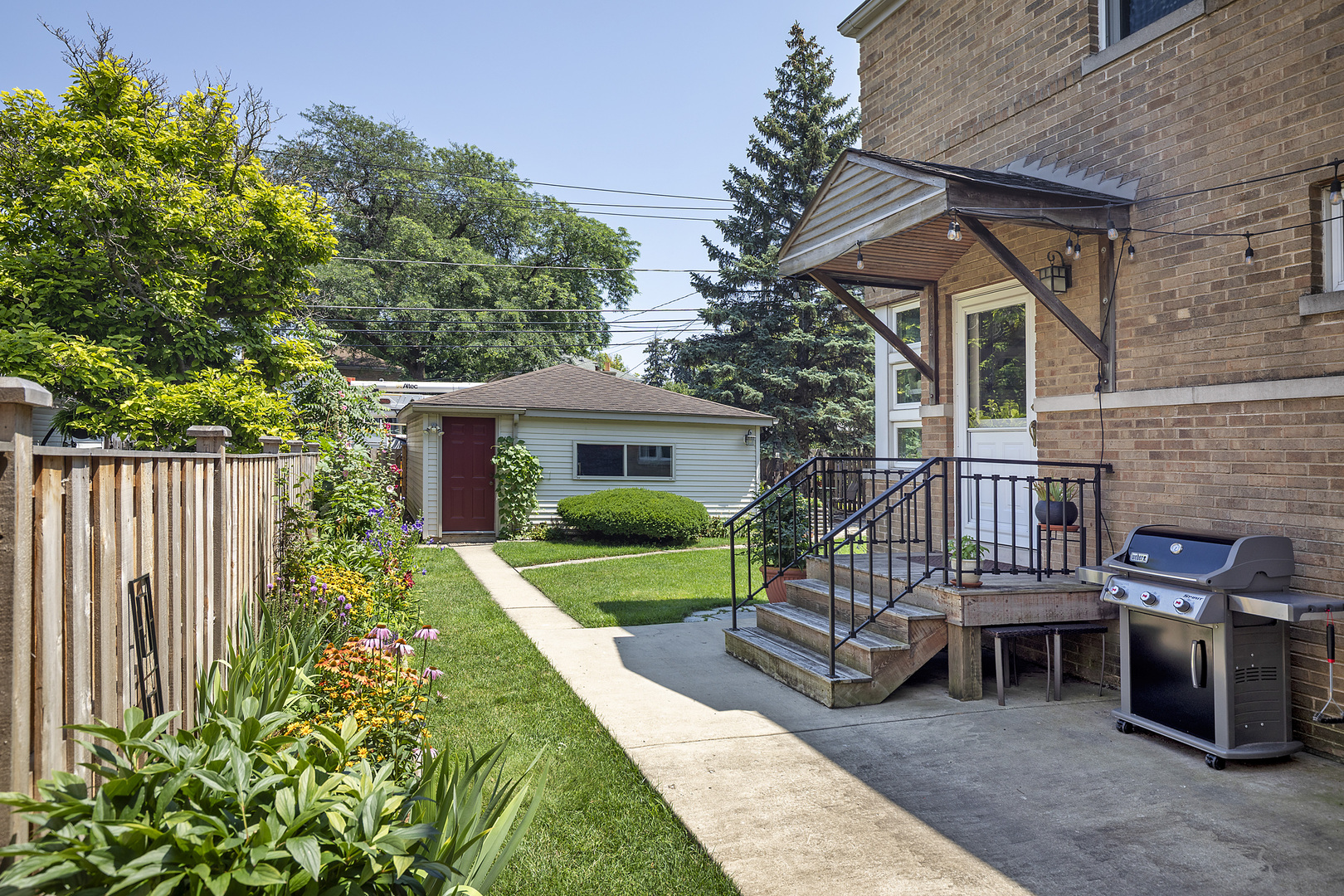 229 N Western Avenue