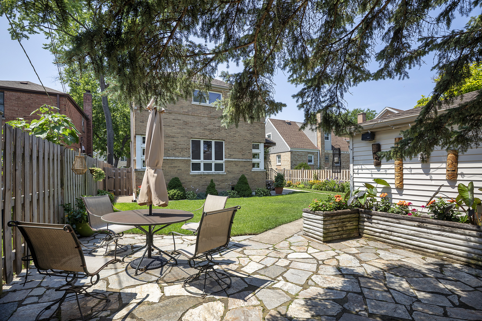 229 N Western Avenue