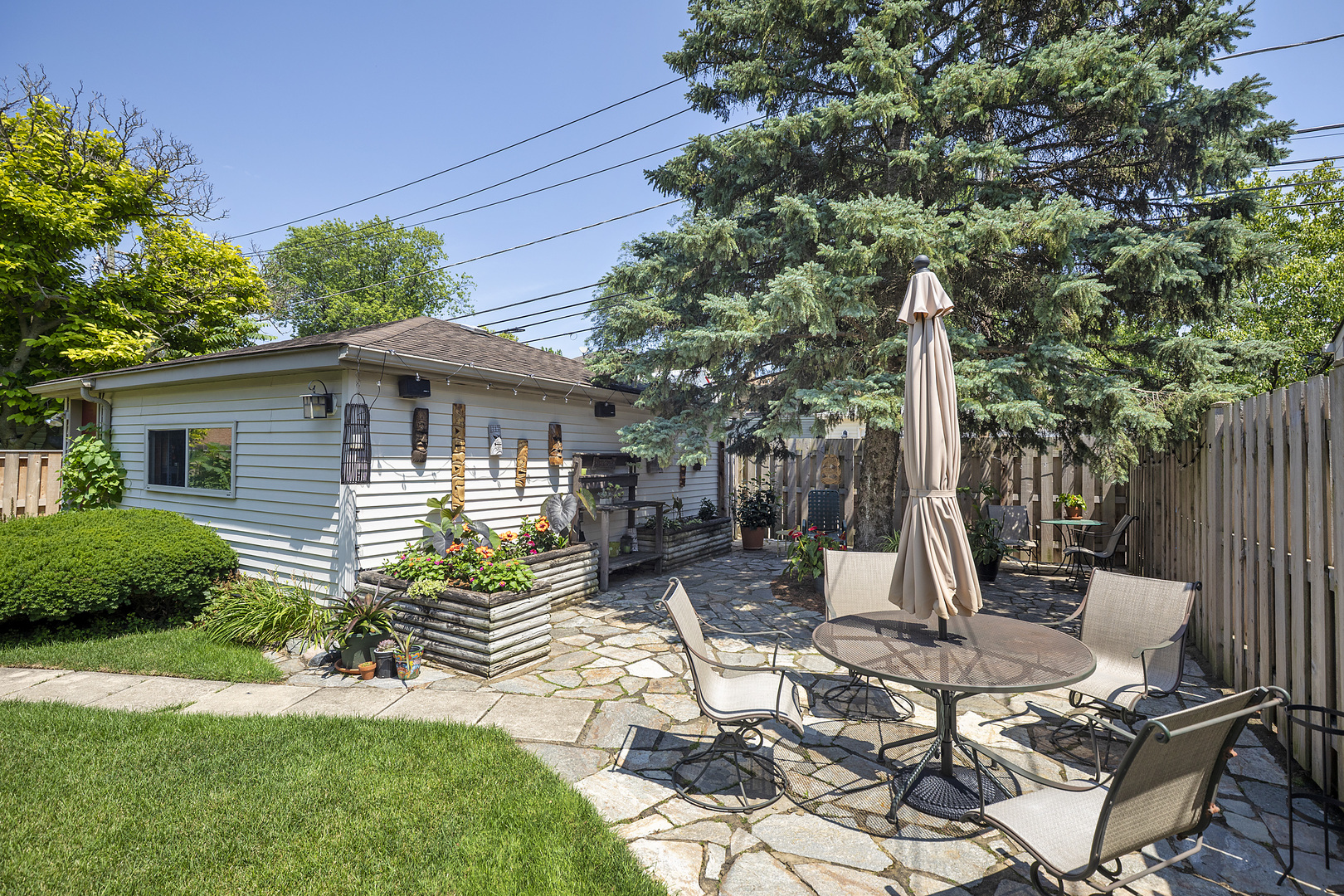 229 N Western Avenue