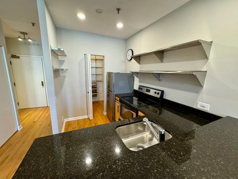 Tiny photo for 680 S Federal Street #903, Chicago, IL 60605 (MLS # 12518018)