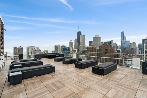 Tiny photo for 1255 N Sandburg Terrace #1707, Chicago, IL 60610 (MLS # 12508159)