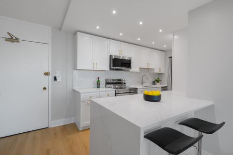 Tiny photo for 1255 N Sandburg Terrace #1707, Chicago, IL 60610 (MLS # 12508159)