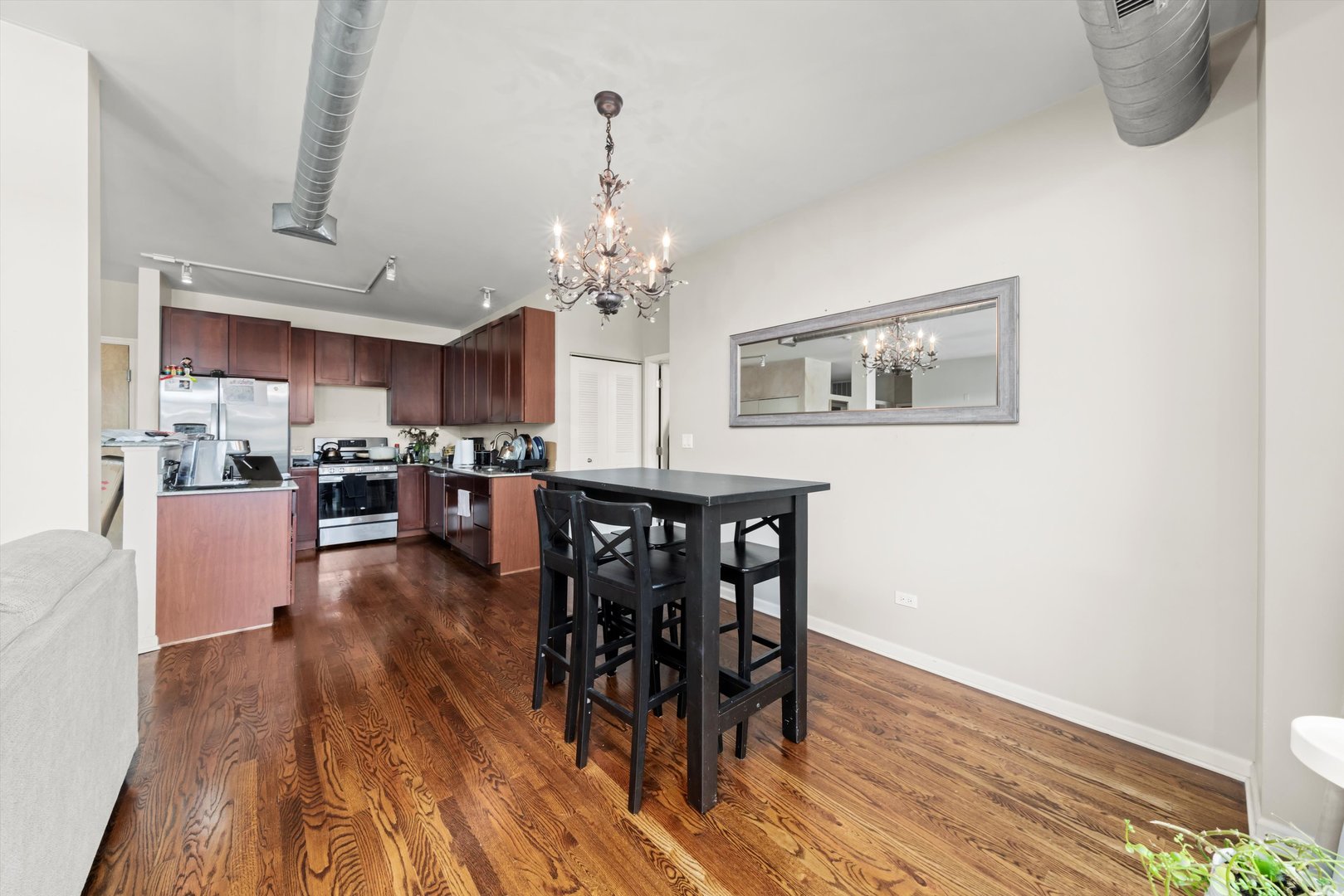 1070 W 15TH Street 403