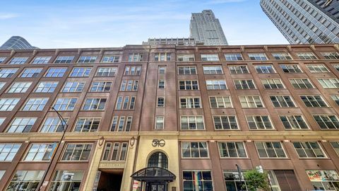 Photo of 540 N Lake Shore Drive #225, Chicago, IL 60611 (MLS # 12696818)