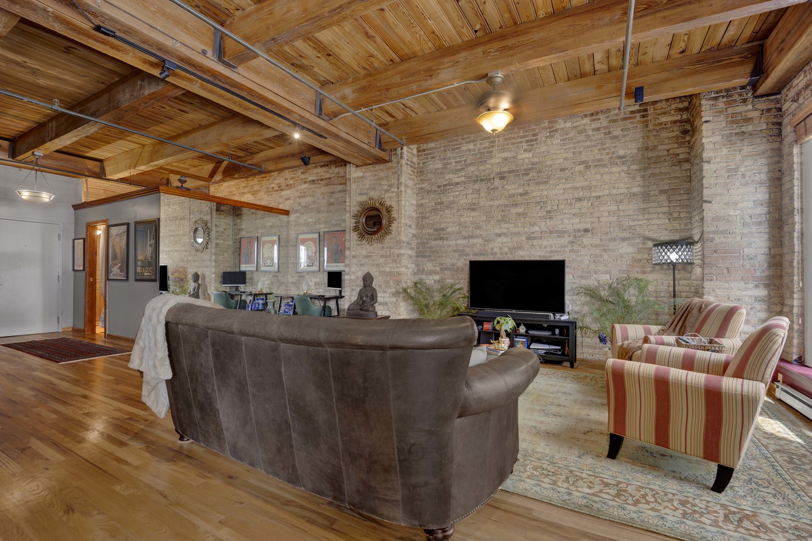 540 N Lake Shore Drive 225