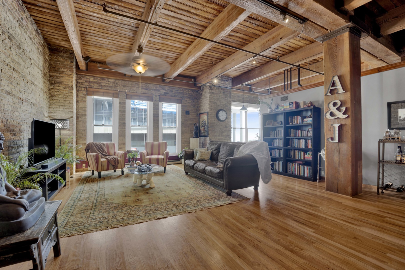 540 N Lake Shore Drive 225
