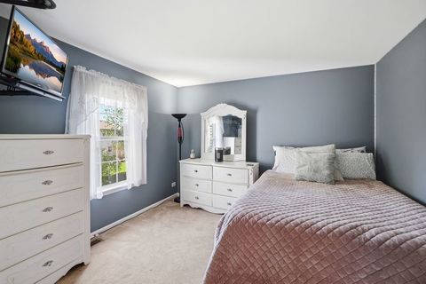 Tiny photo for 761 Majestic Drive, Algonquin, IL 60102 (MLS # 12625643)