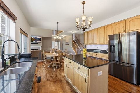 Tiny photo for 761 Majestic Drive, Algonquin, IL 60102 (MLS # 12625643)