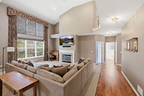 Tiny photo for 761 Majestic Drive, Algonquin, IL 60102 (MLS # 12625643)