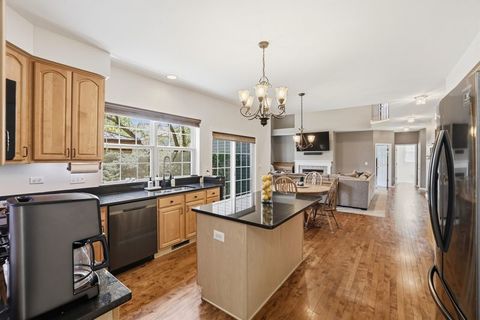 Tiny photo for 761 Majestic Drive, Algonquin, IL 60102 (MLS # 12625643)