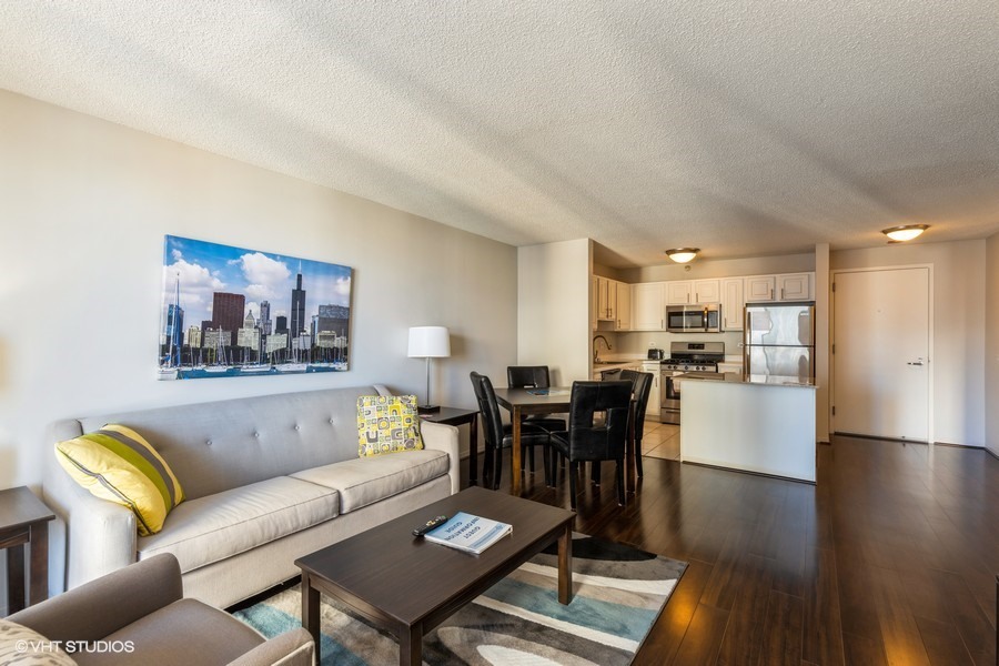 545 N DEARBORN Street 2603