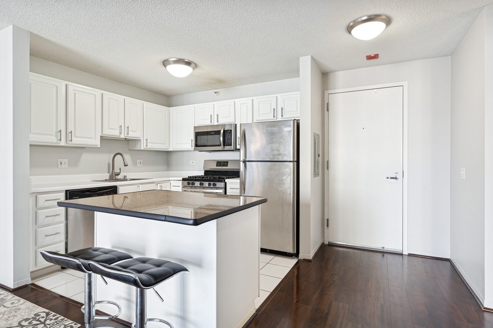 545 N DEARBORN Street 2603