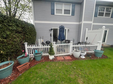 Tiny photo for 5329 W Woodland Drive #C, Oak Forest, IL 60452 (MLS # 12741059)