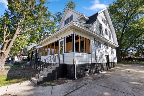 Tiny photo for 1023 N Winnebago Street, Rockford, IL 61103 (MLS # 12775188)