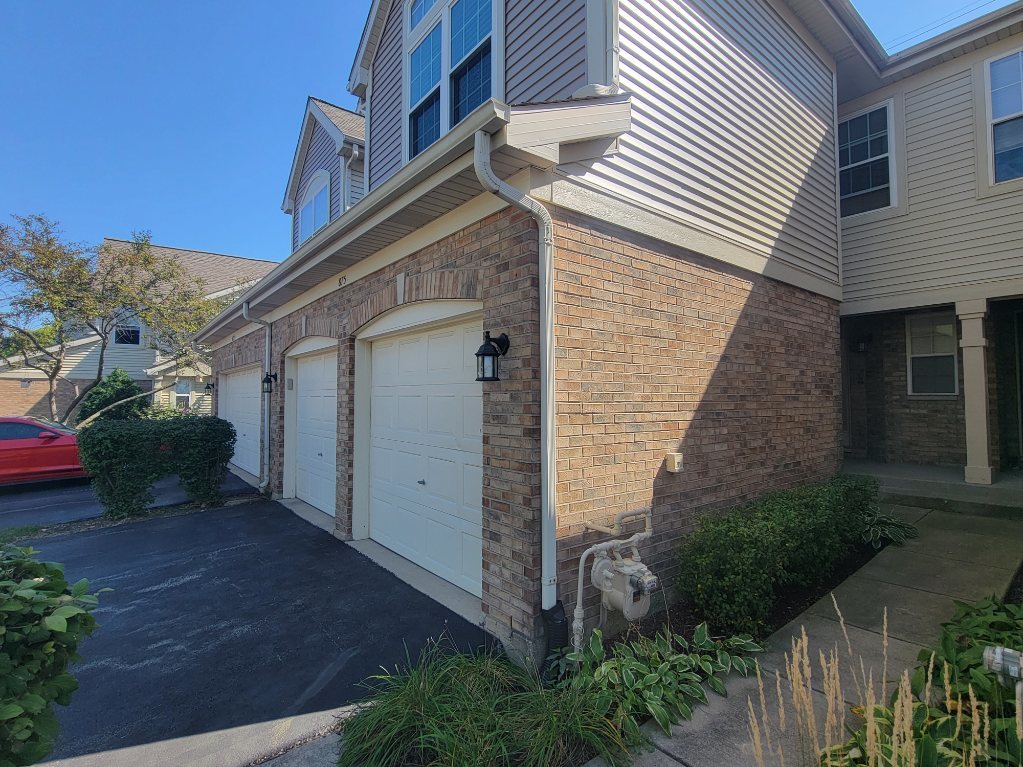 875 Mckenzie Station Drive