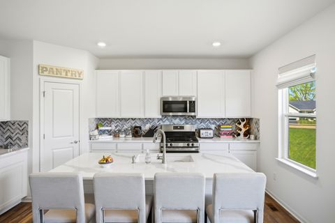Tiny photo for 4706 Fox Trail Court, Wonder Lake, IL 60097 (MLS # 12655494)