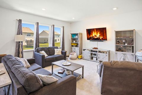 Tiny photo for 4706 Fox Trail Court, Wonder Lake, IL 60097 (MLS # 12655494)