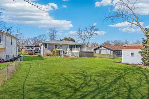 Tiny photo for 316 Bedford Road, Bolingbrook, IL 60440 (MLS # 12427642)