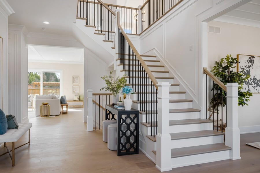 2143 Glen Oak Drive