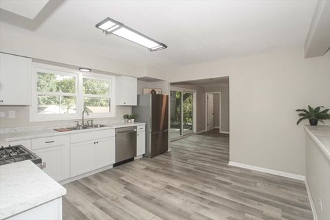 Tiny photo for 1623 Indian Hill Drive, Roselle, IL 60172 (MLS # 12470334)