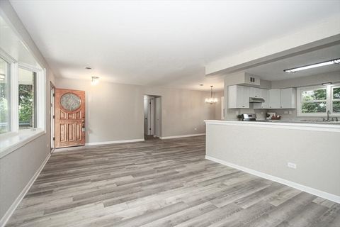 Tiny photo for 1623 Indian Hill Drive, Roselle, IL 60172 (MLS # 12470334)