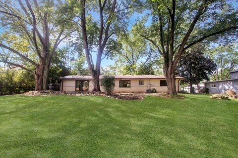 Tiny photo for 1623 Indian Hill Drive, Roselle, IL 60172 (MLS # 12470334)