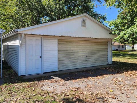 Tiny photo for 510 N MAIN Street, Woodlawn, IL 62898 (MLS # EB459915)