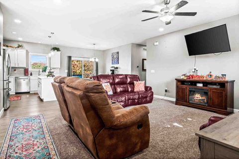 Tiny photo for 3103 Fox Creek Road, Bloomington, IL 61705 (MLS # 12509486)