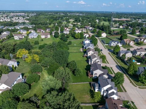 Tiny photo for 3212 Summertree Avenue, Bettendorf, IA 52722 (MLS # 12697853)