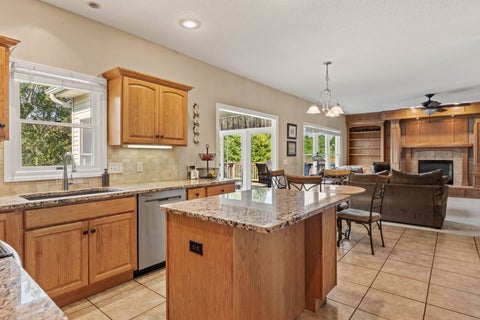 Tiny photo for 3212 Summertree Avenue, Bettendorf, IA 52722 (MLS # 12697853)