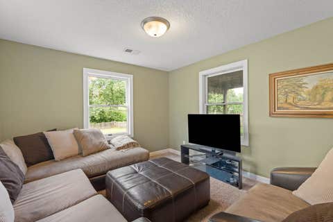 Tiny photo for 3212 Summertree Avenue, Bettendorf, IA 52722 (MLS # 12697853)