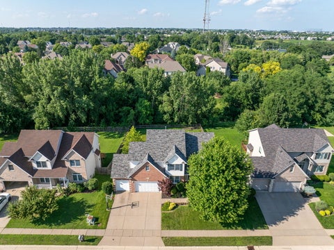 Tiny photo for 3212 Summertree Avenue, Bettendorf, IA 52722 (MLS # 12697853)