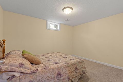 Tiny photo for 3212 Summertree Avenue, Bettendorf, IA 52722 (MLS # 12697853)