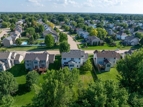 Tiny photo for 3212 Summertree Avenue, Bettendorf, IA 52722 (MLS # 12697853)
