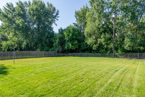Tiny photo for 3212 Summertree Avenue, Bettendorf, IA 52722 (MLS # 12697853)