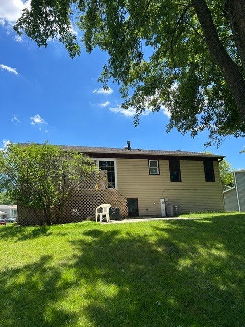 Tiny photo for 329 Shield Court, Bolingbrook, IL 60440 (MLS # 12676995)