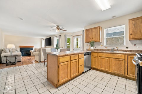 Tiny photo for 389 Blackfoot Drive, Bolingbrook, IL 60490 (MLS # 12777834)