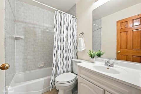 Tiny photo for 389 Blackfoot Drive, Bolingbrook, IL 60490 (MLS # 12777834)