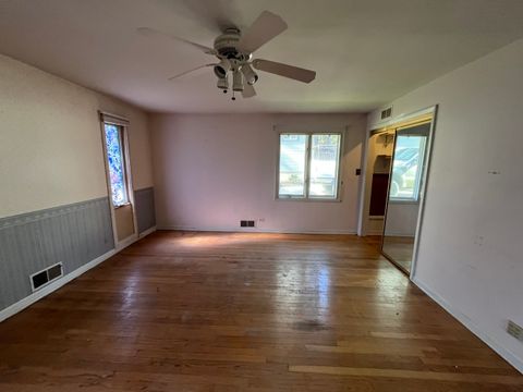 Tiny photo for 1700 E Forest Avenue, Des Plaines, IL 60018 (MLS # 12513559)