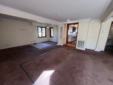 Tiny photo for 1700 E Forest Avenue, Des Plaines, IL 60018 (MLS # 12513559)