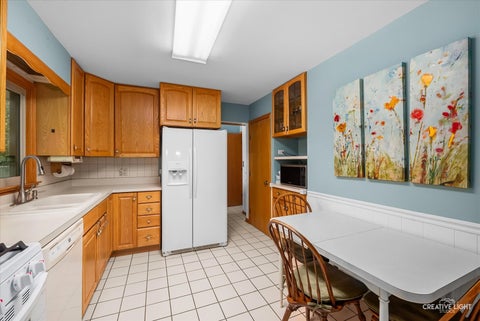 Tiny photo for 160 Forest Park Lane, Hoffman Estates, IL 60169 (MLS # 12778078)