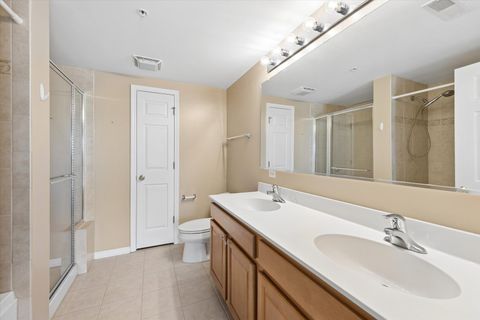 Tiny photo for 8822 BROOKFIELD Avenue #405, Brookfield, IL 60513 (MLS # 12668035)