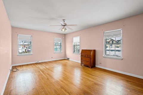 Tiny photo for 407 W North Avenue, Elmhurst, IL 60126 (MLS # 12525997)