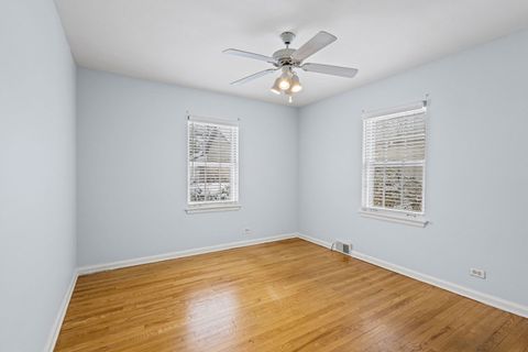 Tiny photo for 407 W North Avenue, Elmhurst, IL 60126 (MLS # 12525997)