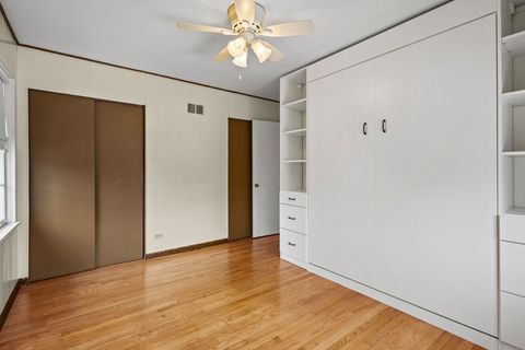 Tiny photo for 407 W North Avenue, Elmhurst, IL 60126 (MLS # 12525997)