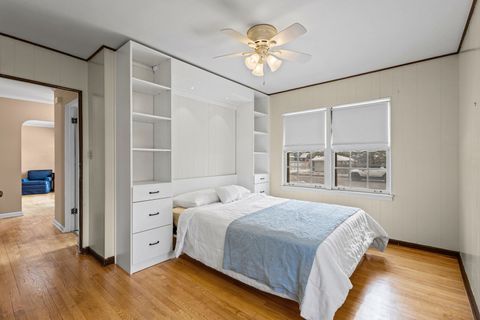 Tiny photo for 407 W North Avenue, Elmhurst, IL 60126 (MLS # 12525997)