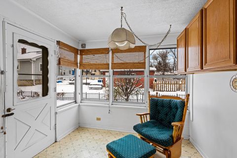 Tiny photo for 407 W North Avenue, Elmhurst, IL 60126 (MLS # 12525997)